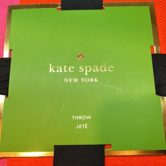 Kate Spade Throw - Picture 4 of 4